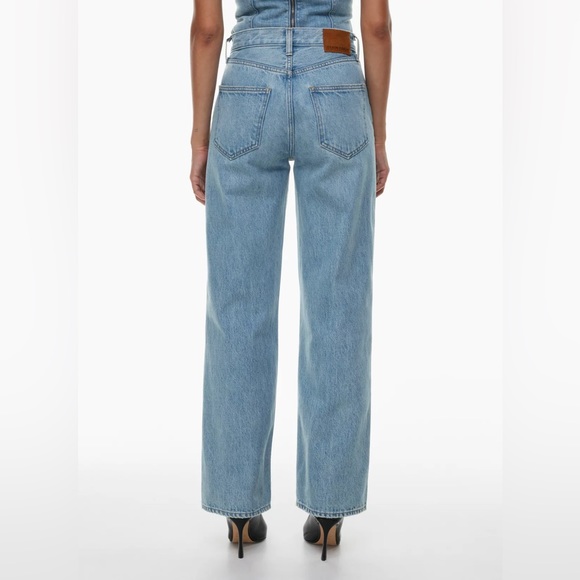 Aritzia denim forum The Farrah Hi-Rise Wide Leg Jean light blue size 23, 28L - Picture 9 of 11